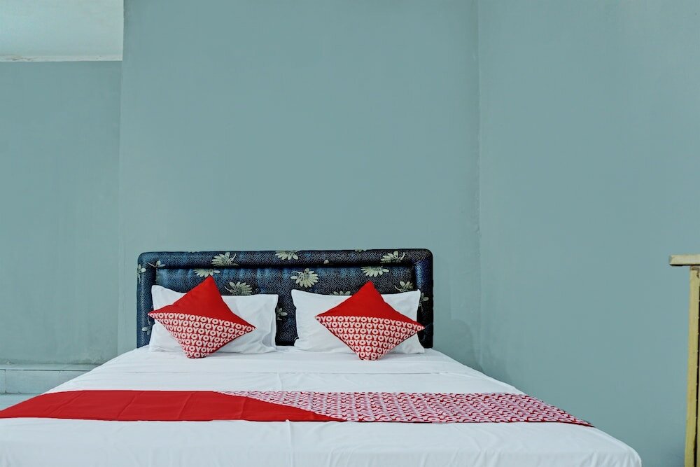 Фото Oyo 92205 C-house