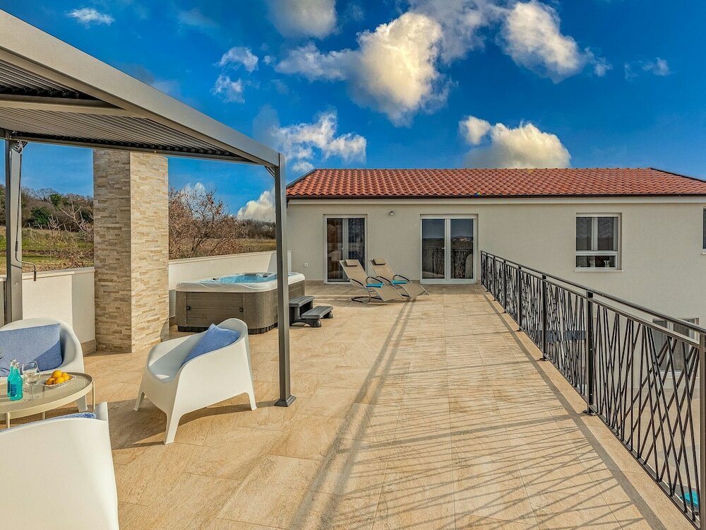 Фото Villa Sunset Grusi