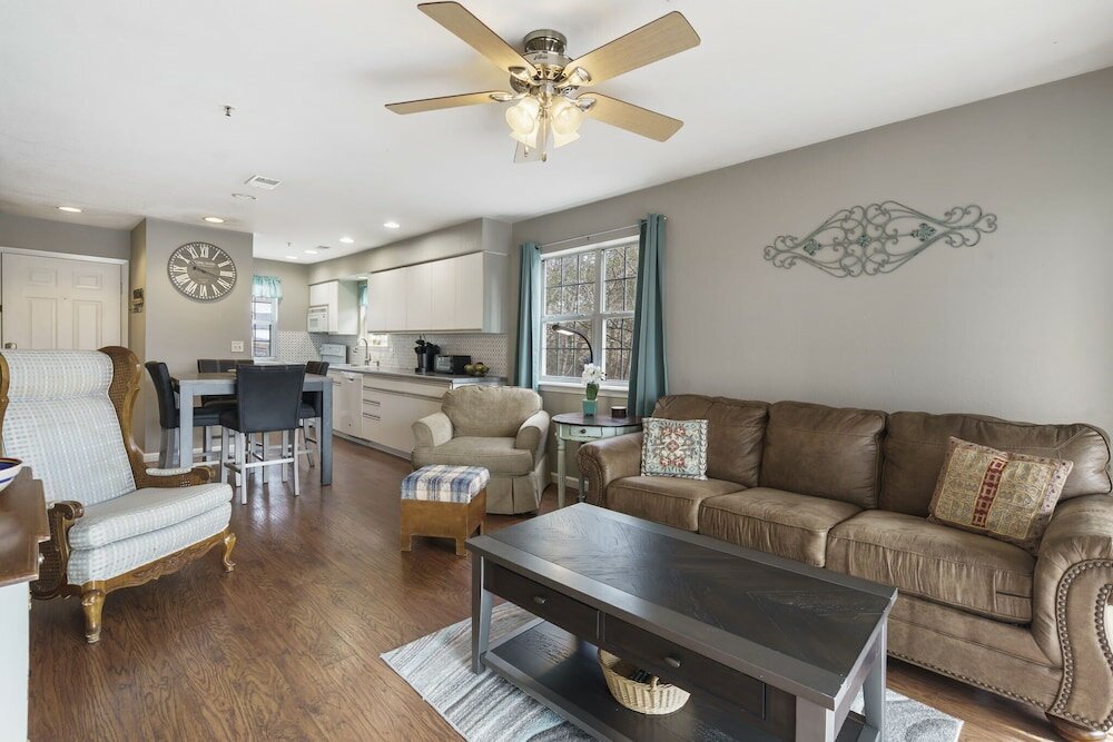 Фото Holiday Hills Getaway