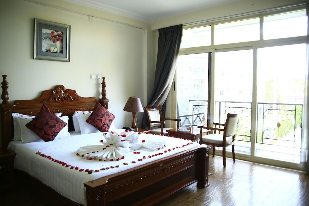 Фото отеля 3