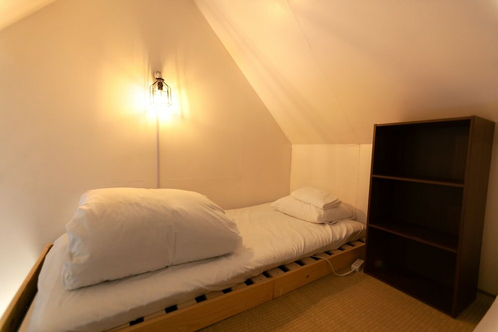 Фото Niseko Ski Lodge