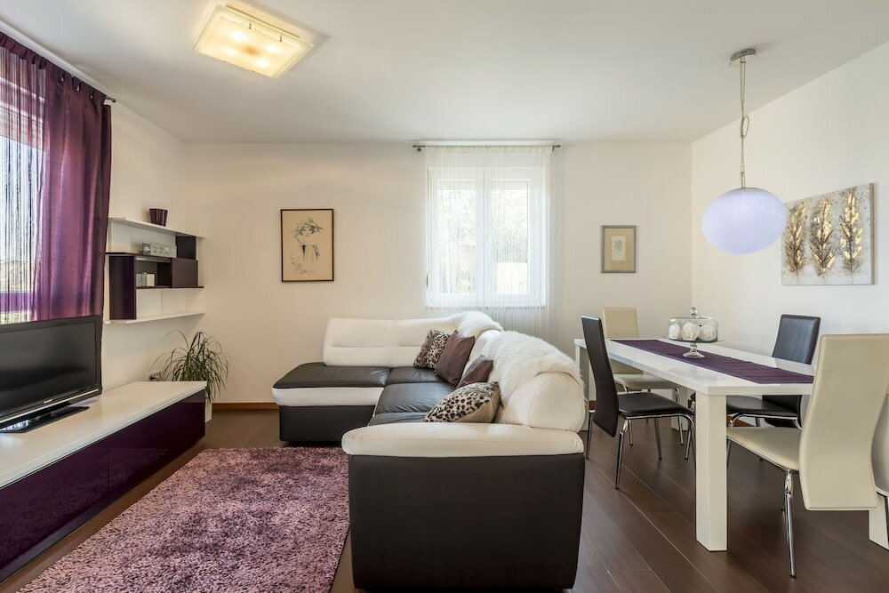 Фото Luxury Suites