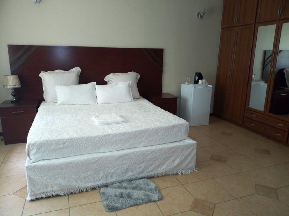 Фото Zenith lodge