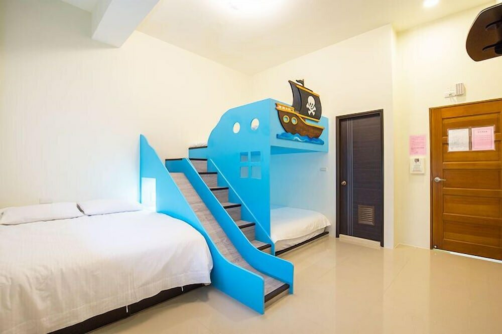 Фото Children's Paradise B&b