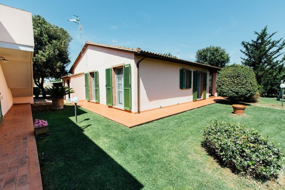 Фото Agriturismo La Quercia