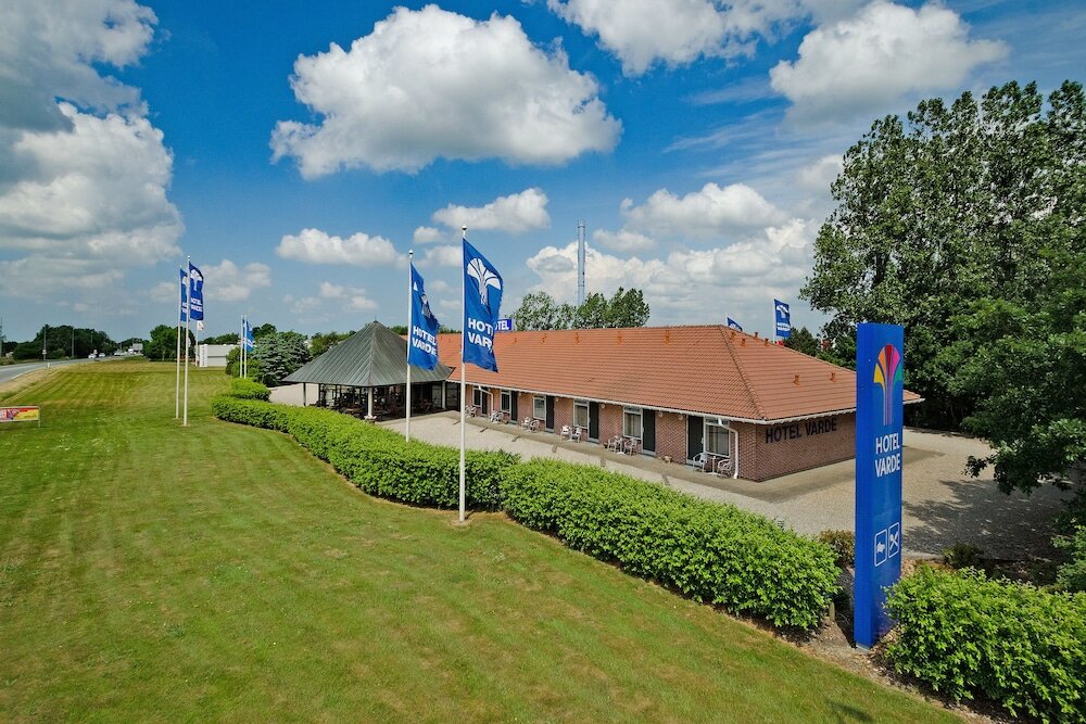 Фото Hotel Varde