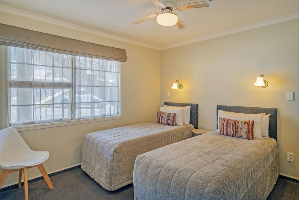 Фото Silver Fern Rotorua Suites & SPA