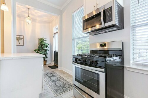 Гостиница Charming Homes Close to French Quarter