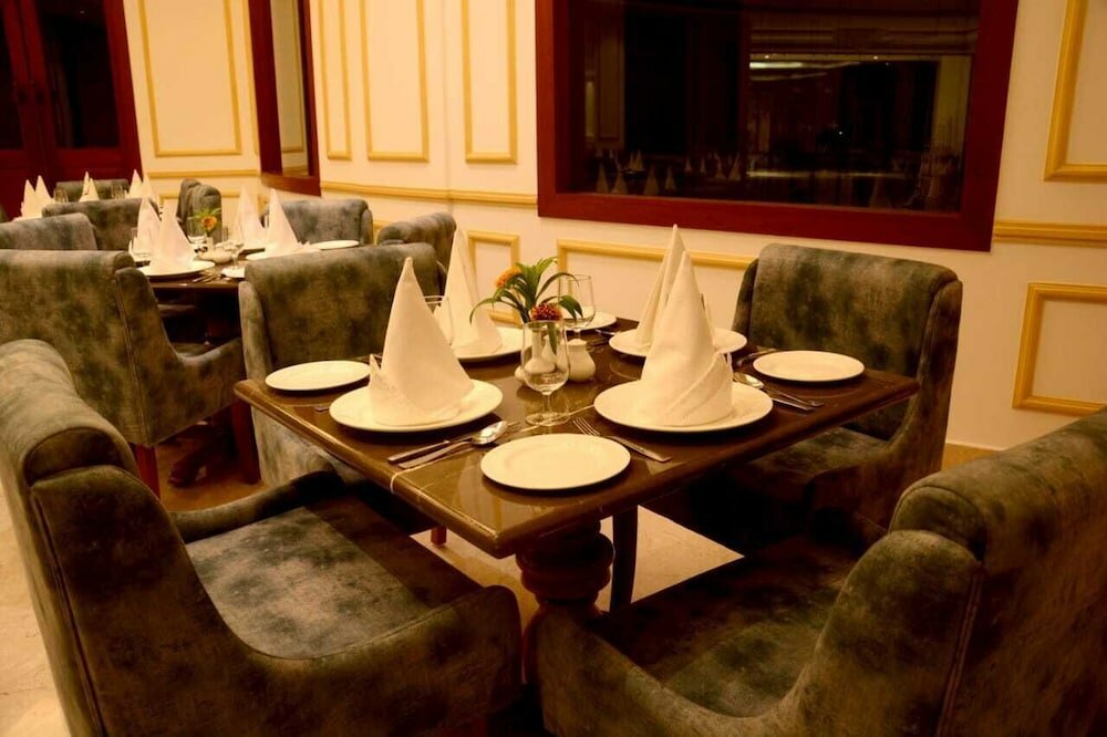 Фото Hotel Chandela Khajuraho