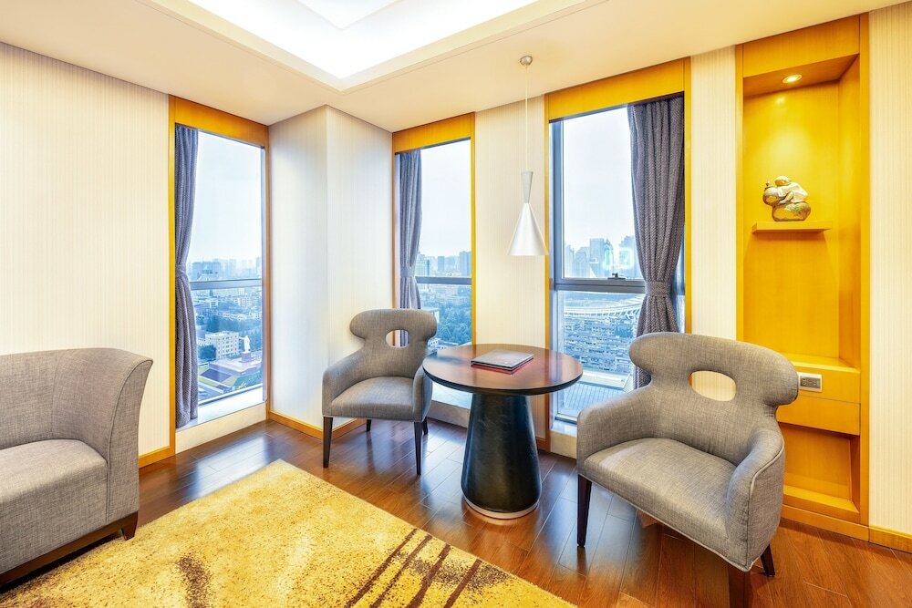 Фото Lia Chengdu Hotel