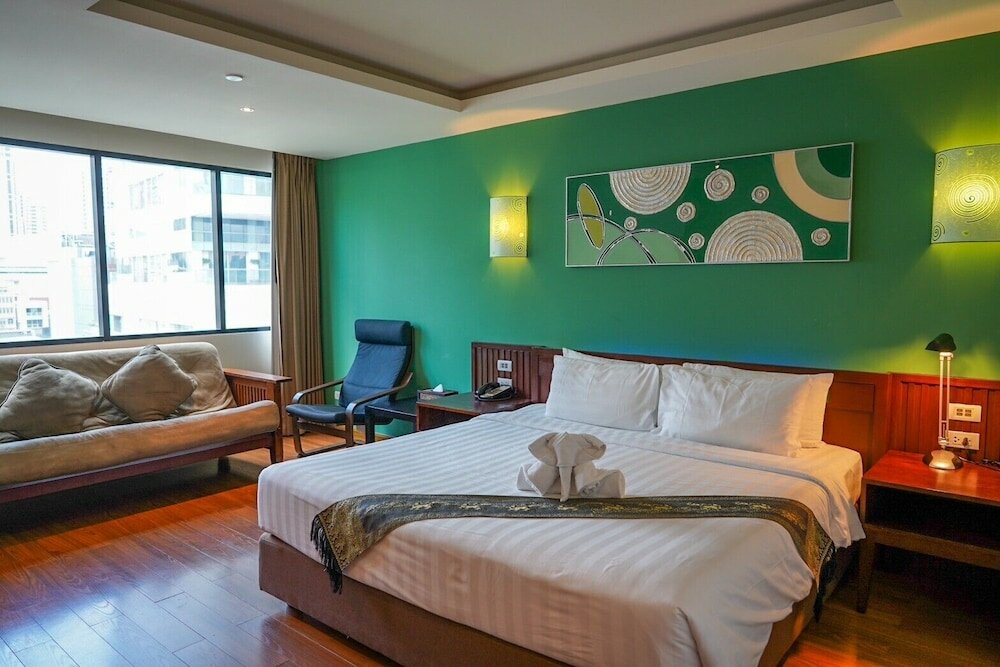 Фото Hotel Mermaid Bangkok