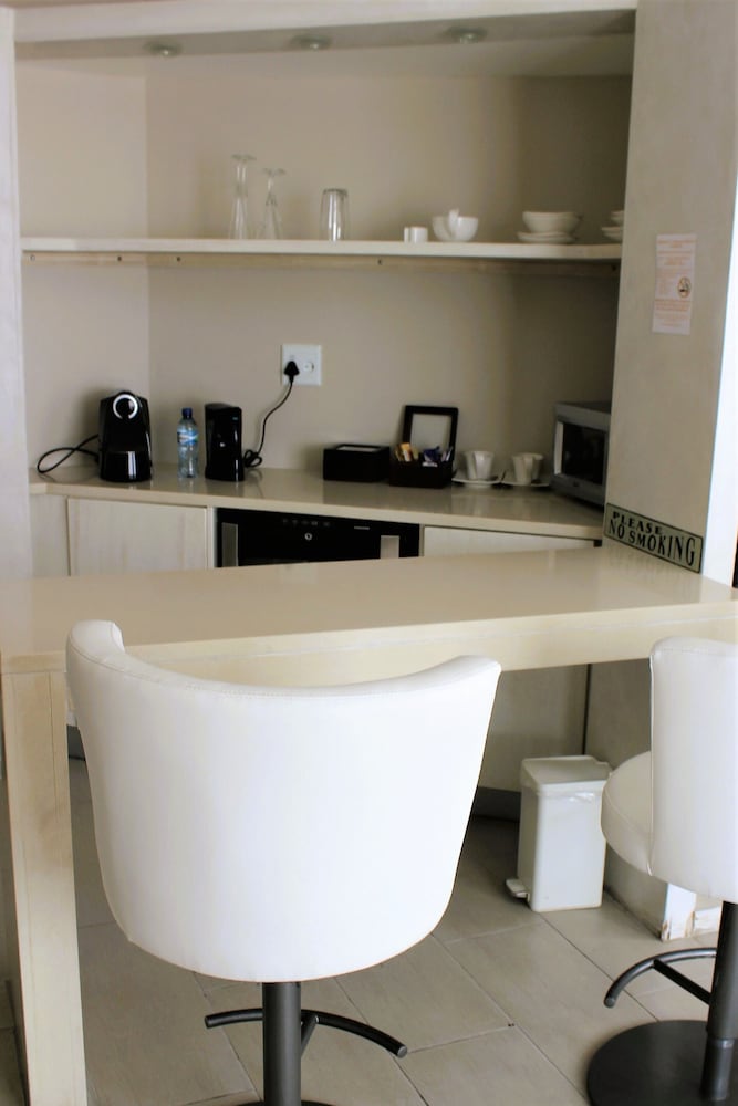 Фото Atlantic Villa Boutique Guesthouse