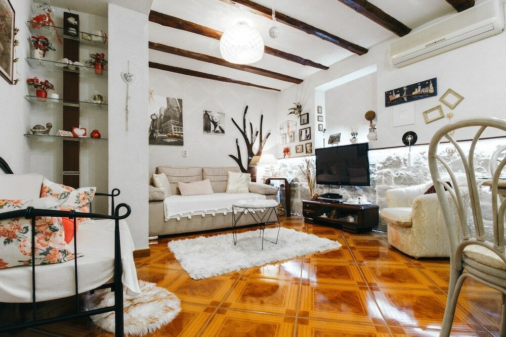 Фото Apartments Bingo One Bedroom