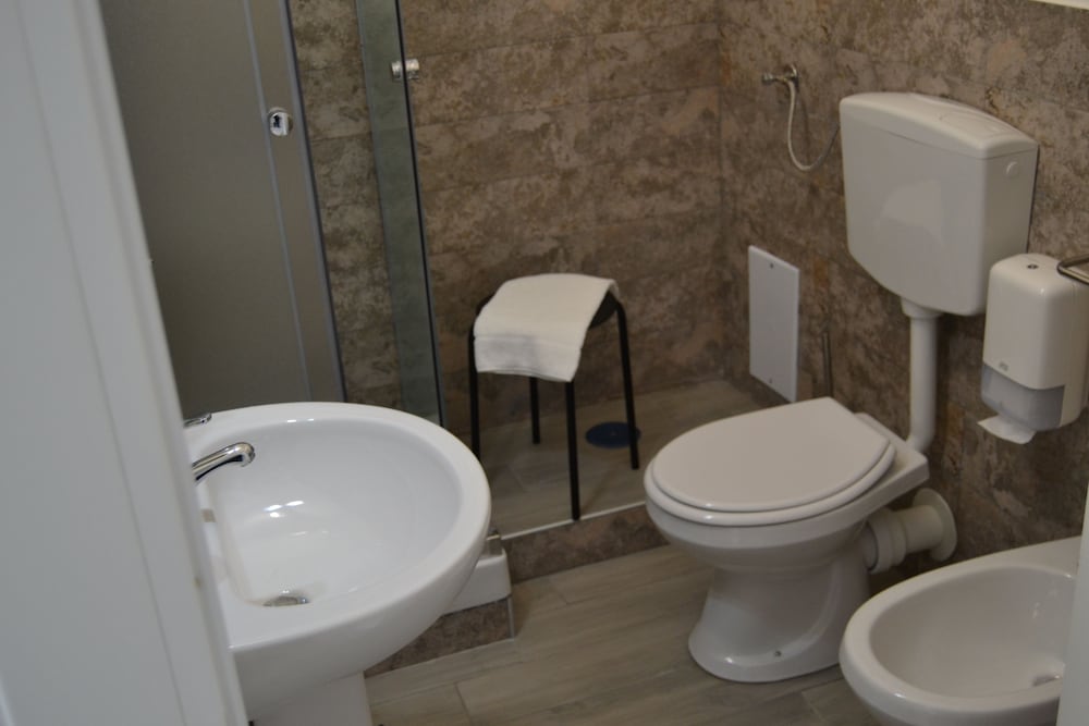 Фото Sanctuary Rooms