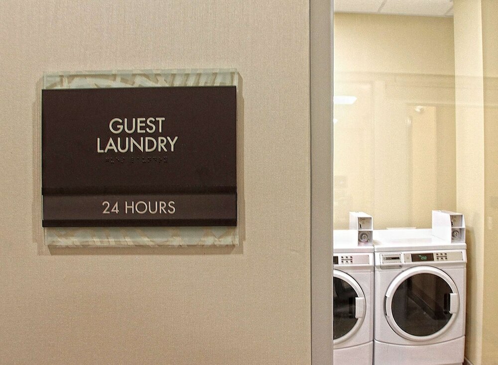 Фото Hilton Garden Inn Victoria