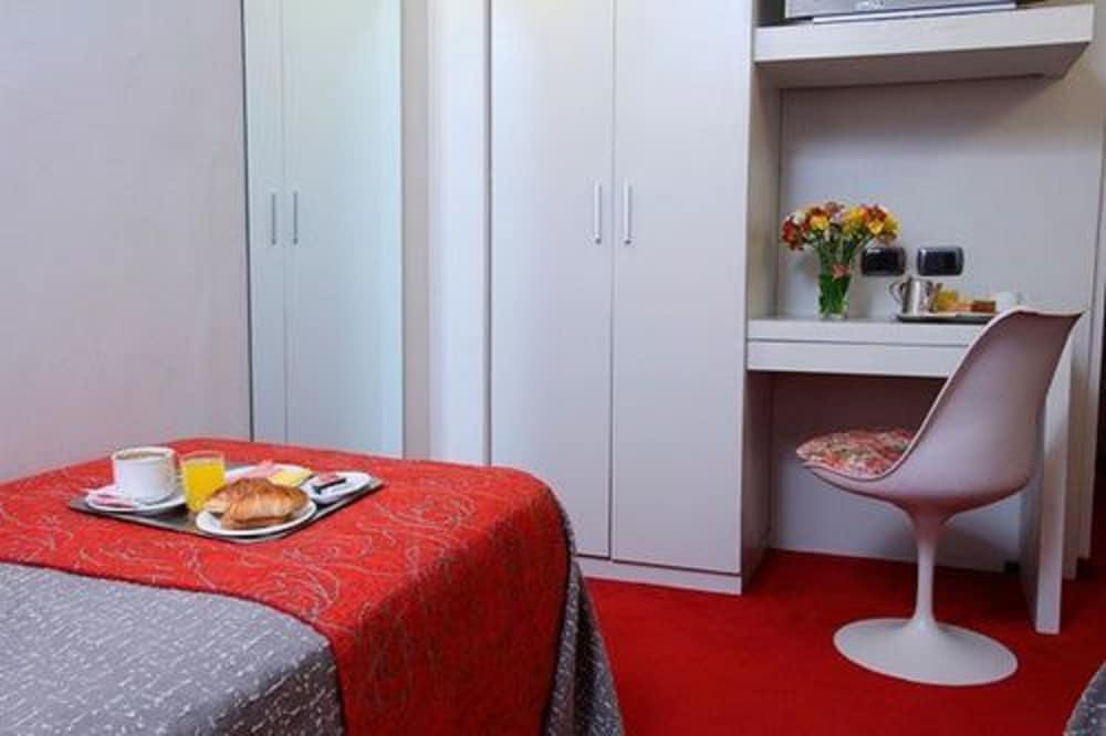 Фото Victory Hotel