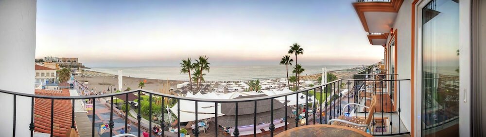 Фото Playa Miguel Beach Club & Aparthotel