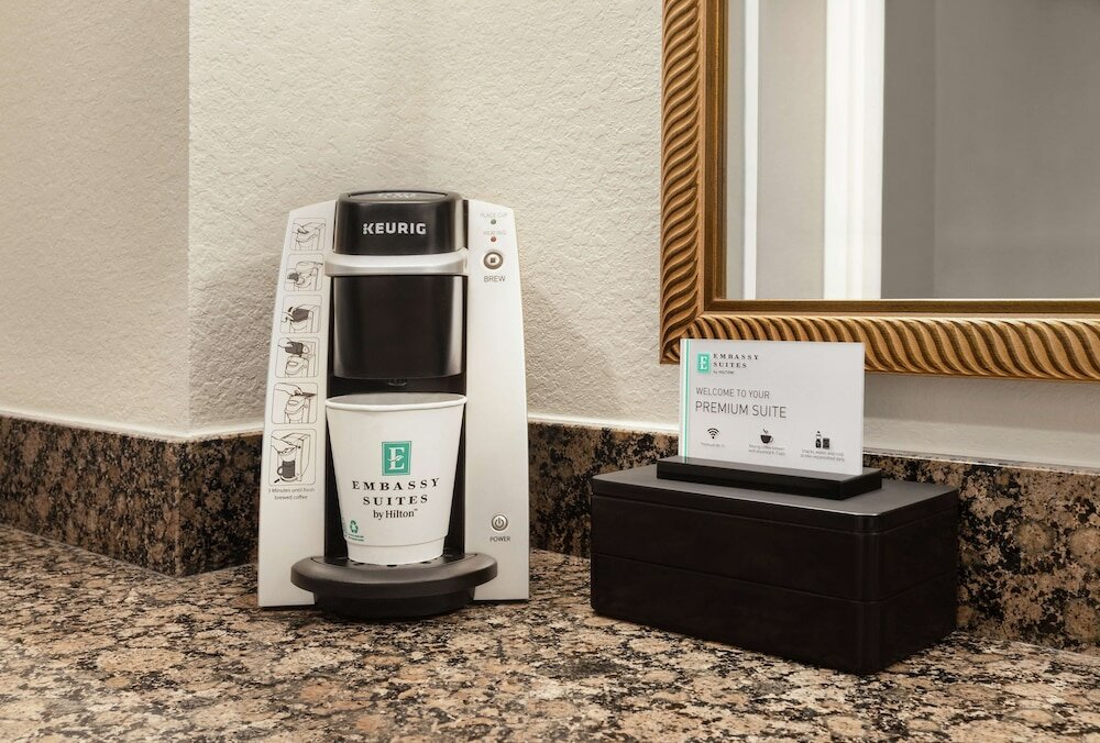 Фото Embassy Suites by Hilton Orlando Lake Buena Vista South