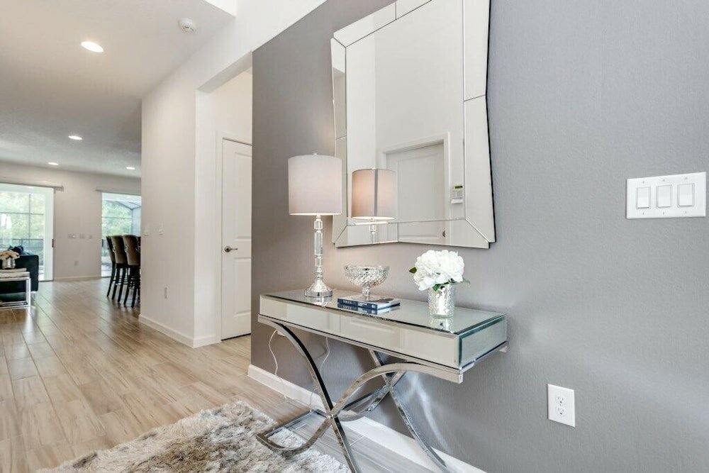 Фото 518mb New and Modern 8 Bedroom 5 Bathroom Villa