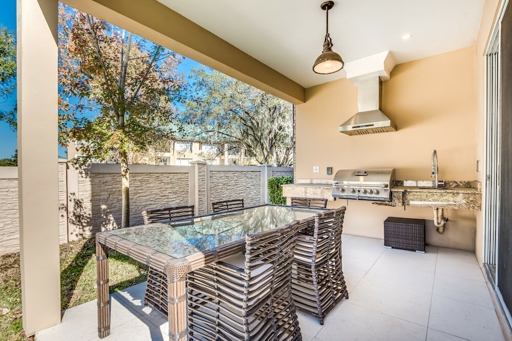 Фото Magic Village Resort 4 Bdrm Townhome