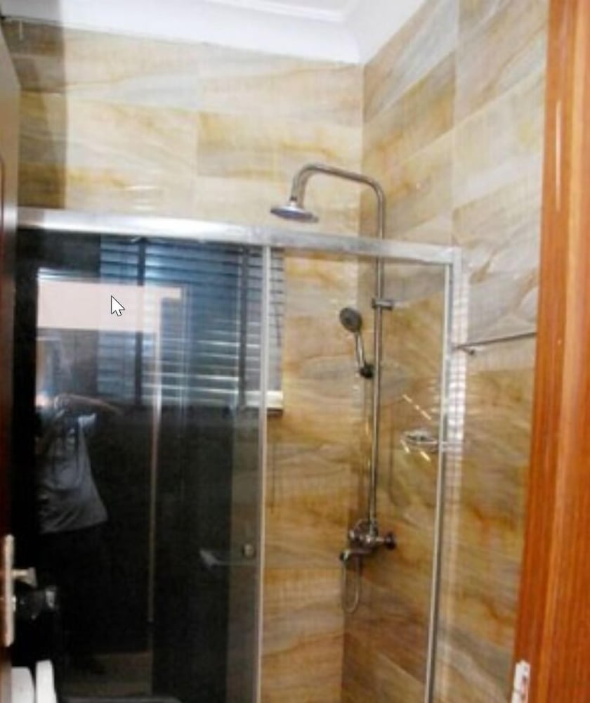 Фото Ivon Suites