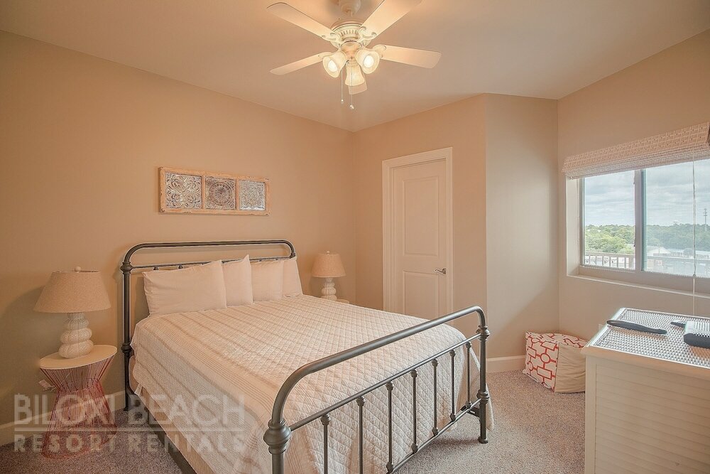 Фото Sea Breeze 709 Deluxe