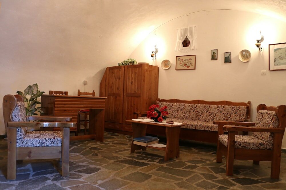 Фото Maleatis Apollo