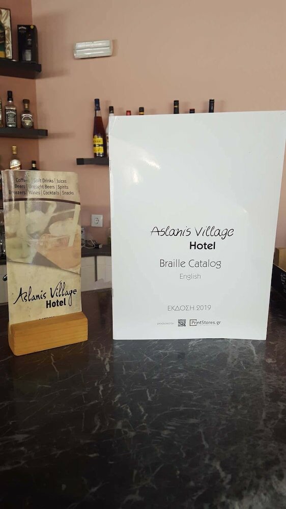 Фото Aslanis Village