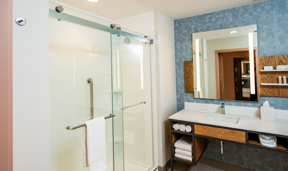 Фото Hilton Garden Inn Moncton, NB