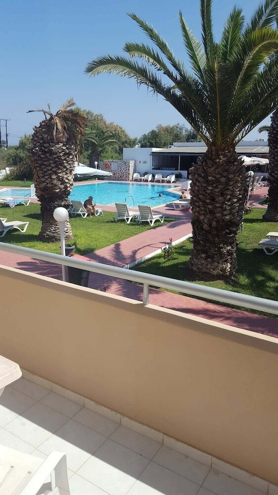 Фото Aslanis Village