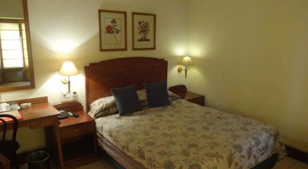 Фото Nirula's Hotel