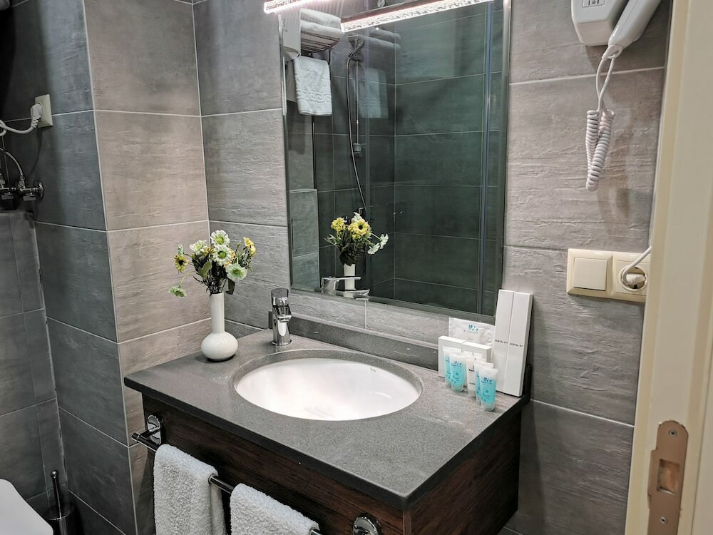 Фото Aqua Hotel & Apartments Batumi