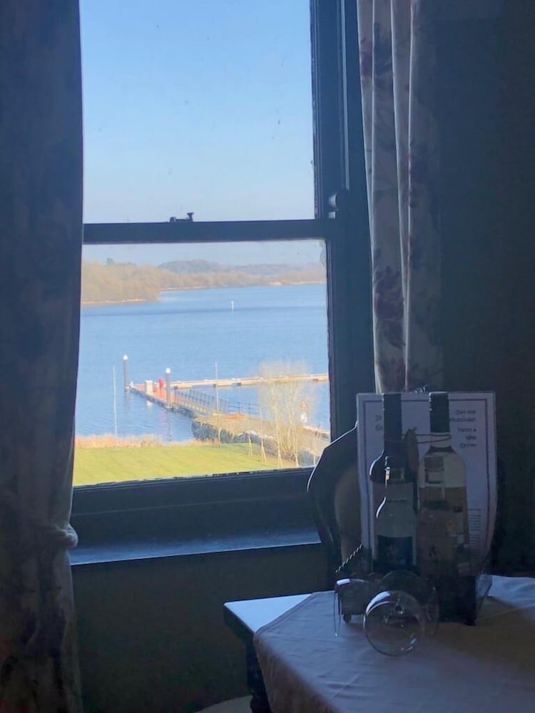 Фото Knockninny Country House & Marina