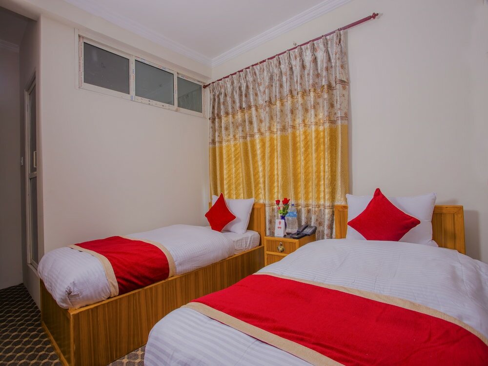 Фото Oyo 293 Royal Bouddha Hotel