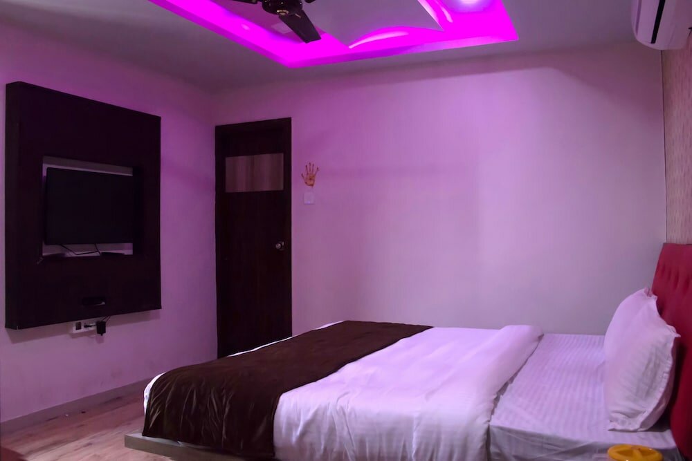 Фото Hotel Shree Palace & Restaurant