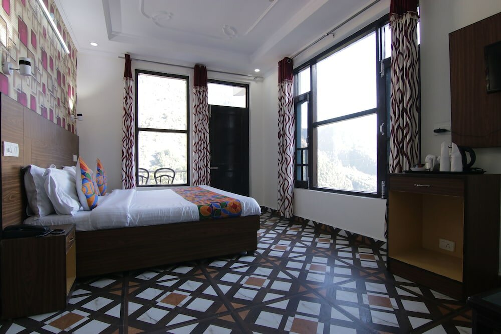 Фото Hotel Raja's Palace