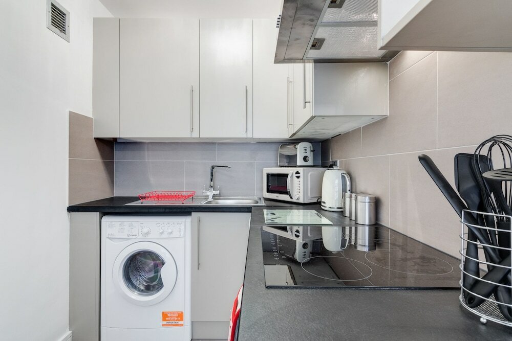 Фото Sherborne Court