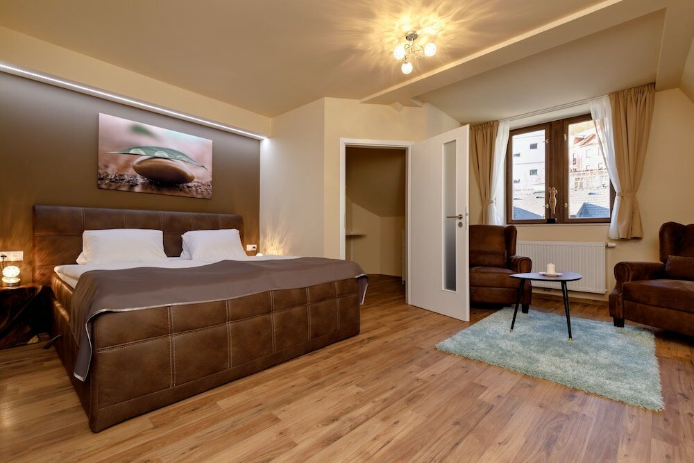 Фото Apartments Menuet