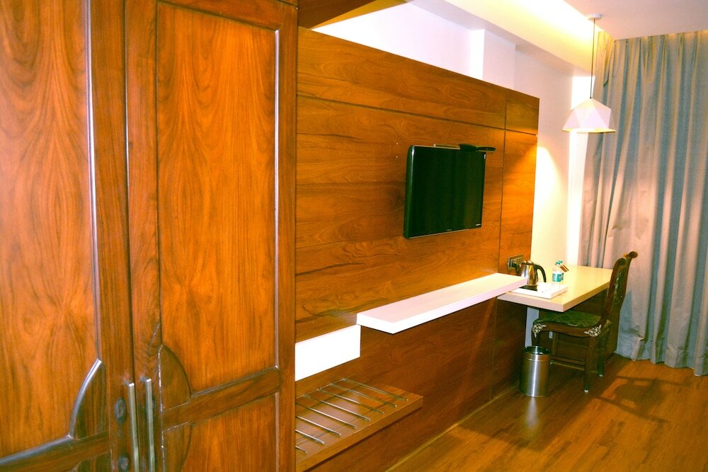 Фото R K Residency