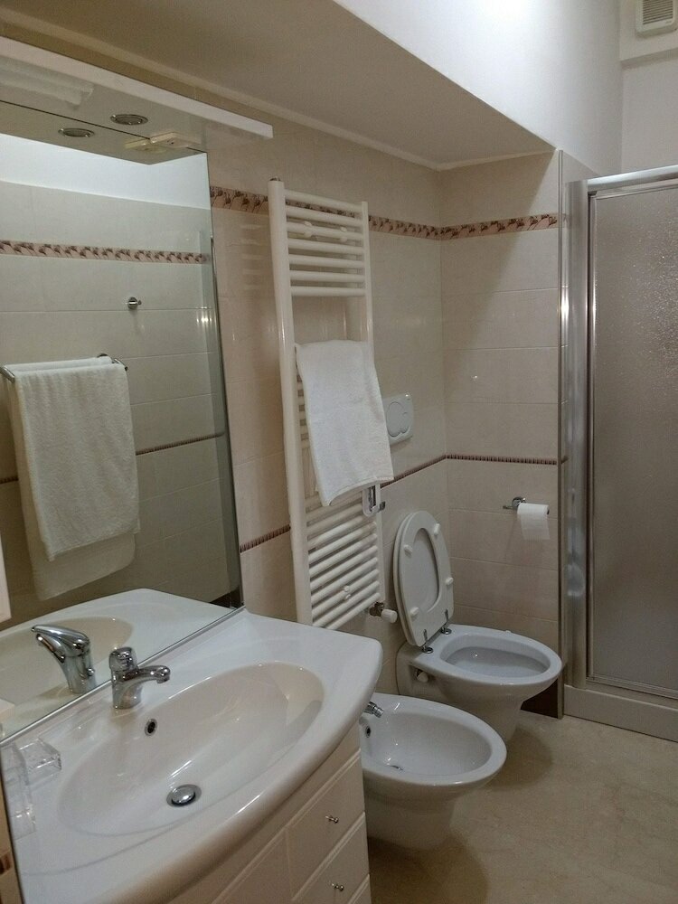 Фото B&b Ponte Capograssi