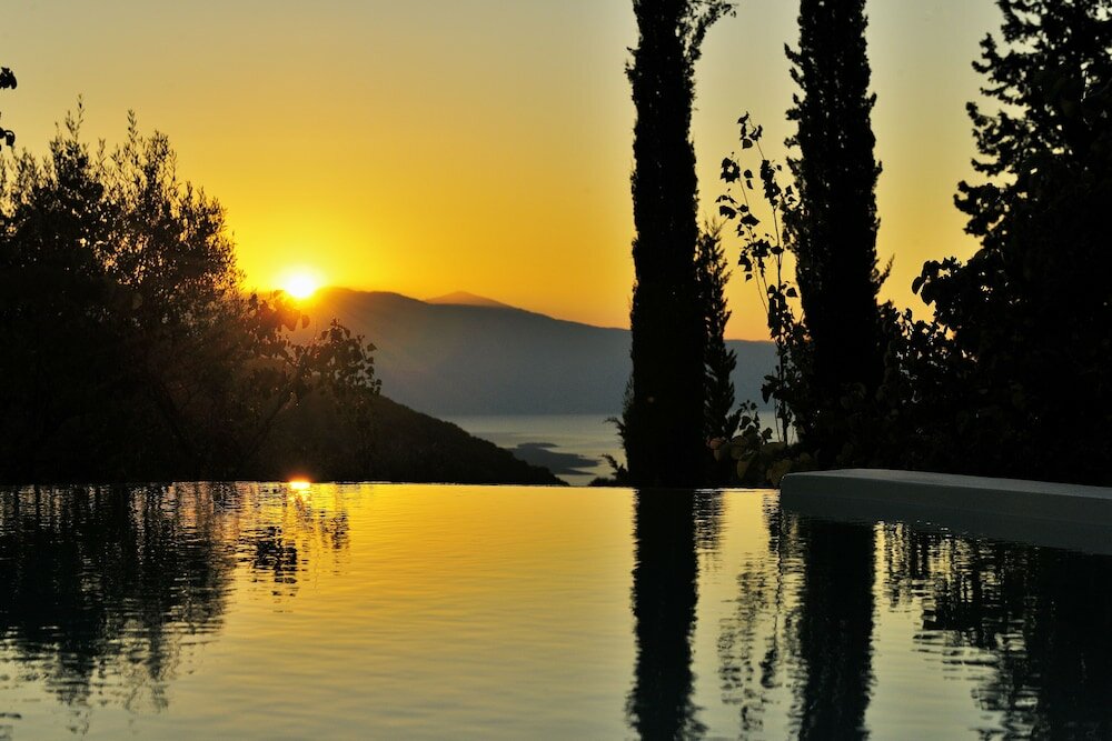 Фото Villa Orfeas- Mounty Island Villas