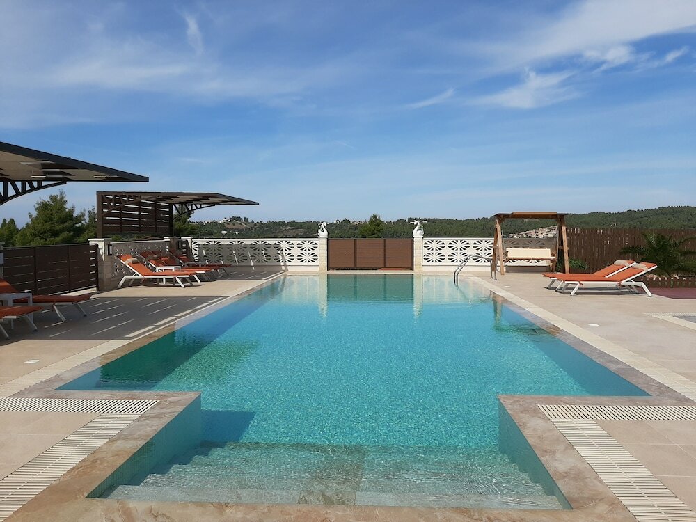 Фото Aracelia Villas with private pools