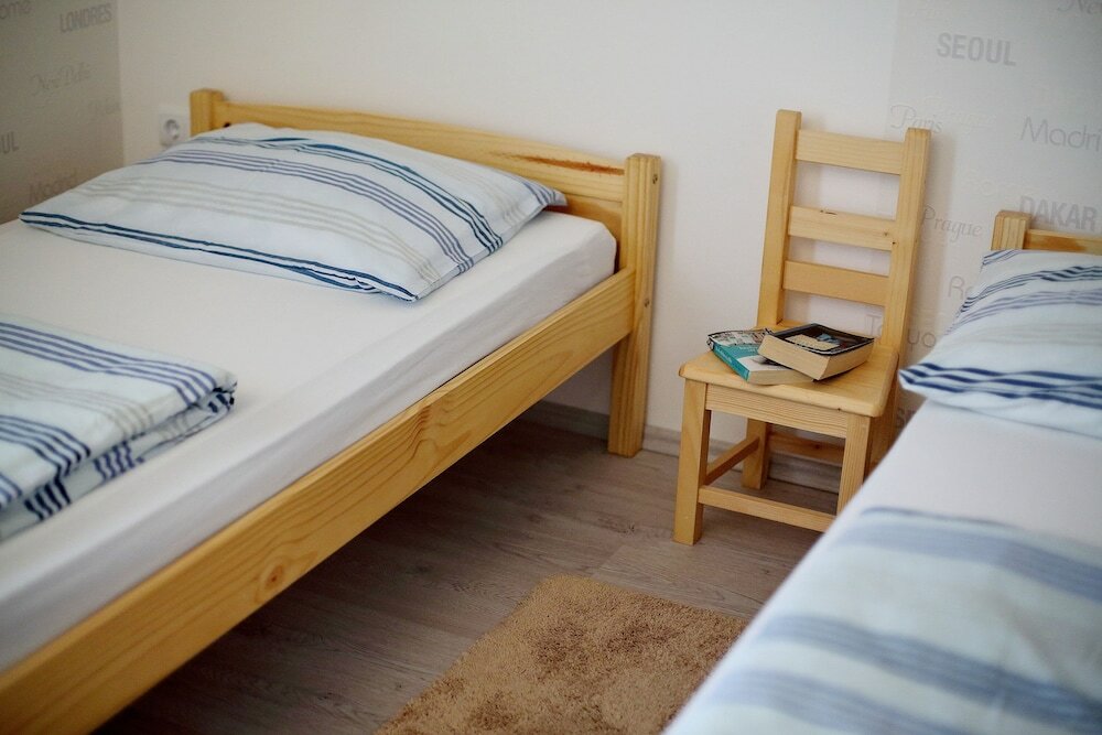 Фото Old Town Rooms - Koludraska Street