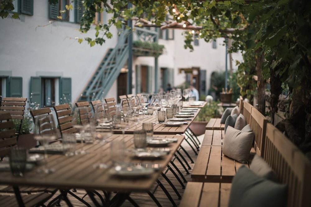 Фото 1477 Reichhalter Eat & Sleep