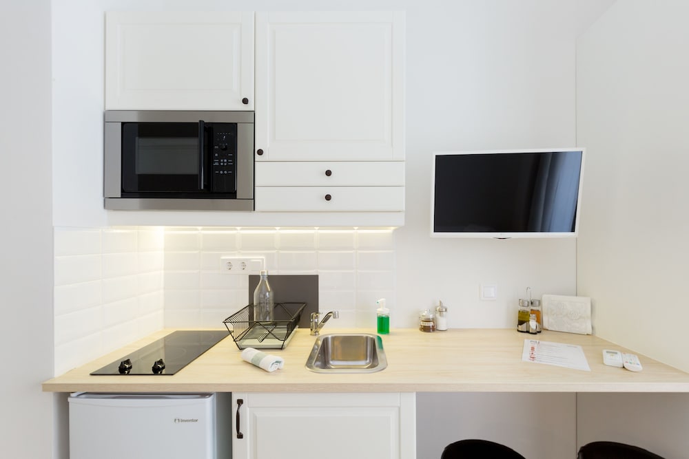 Фото Dinostratus House