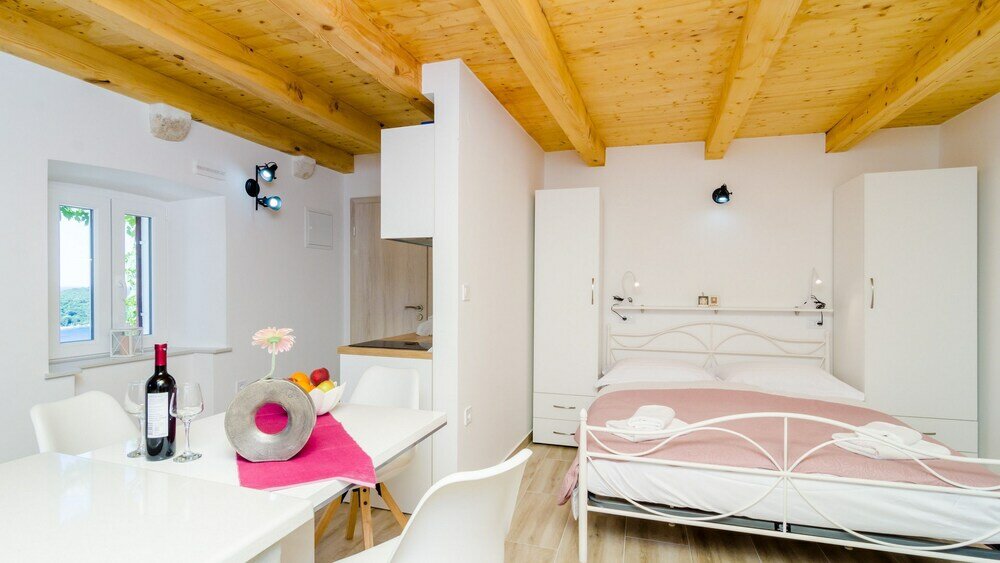 Фото Shining Star Apartments