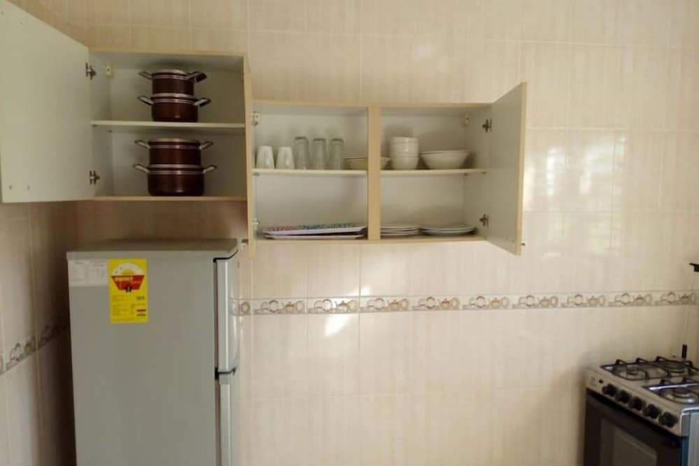 Фото Ronna apartments at Lakeside Estates