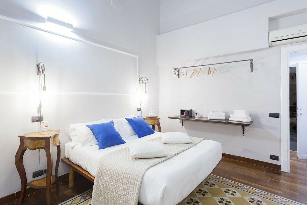 Фото Palazzo del Duca Luxury Guest House