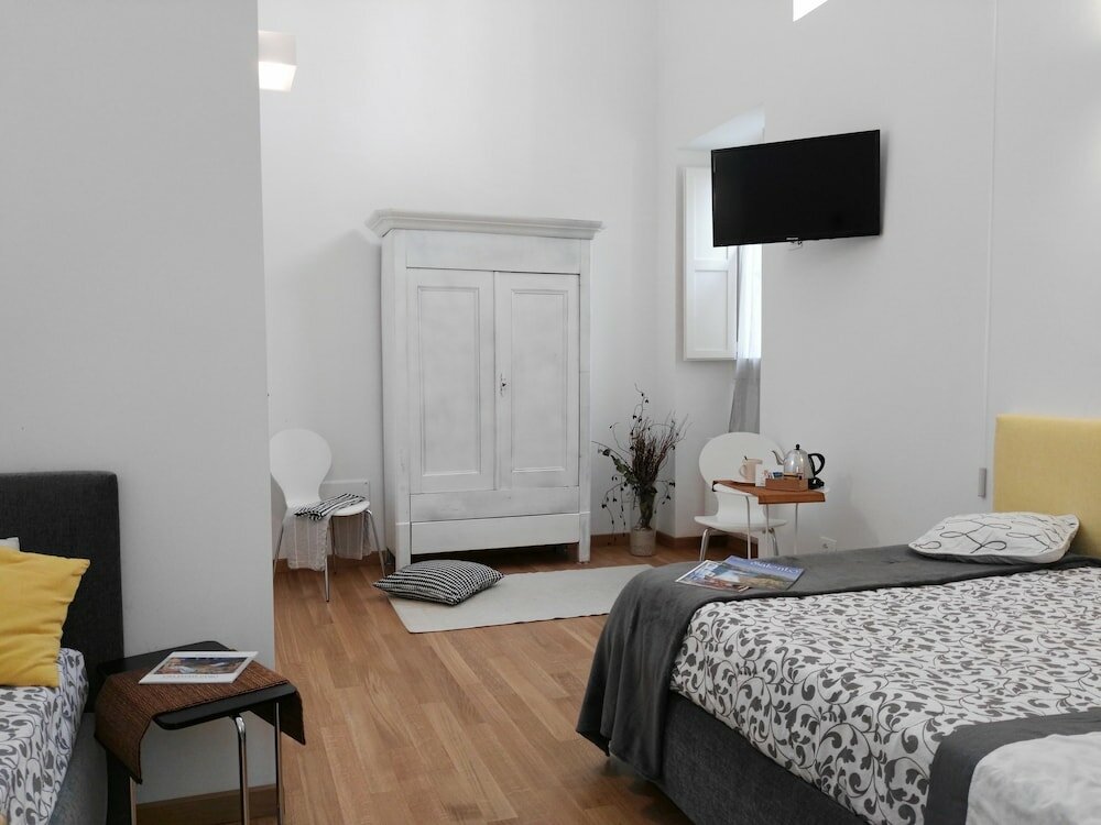 Фото B&b La Casa Gialla di Mariella