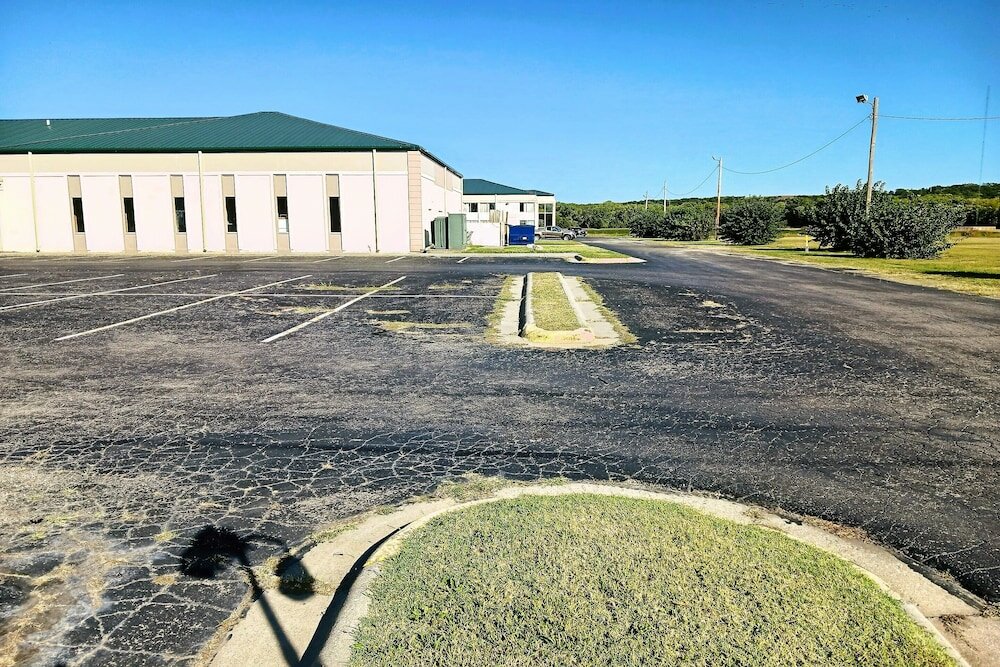 Фото USA Inn Junction City Near Fort Riley